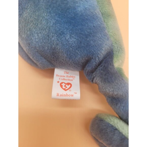 BEANIE BABY RAINBOW the Chameleon DOB 10/7/97 w/hang tag protector - Picture 3 of 4